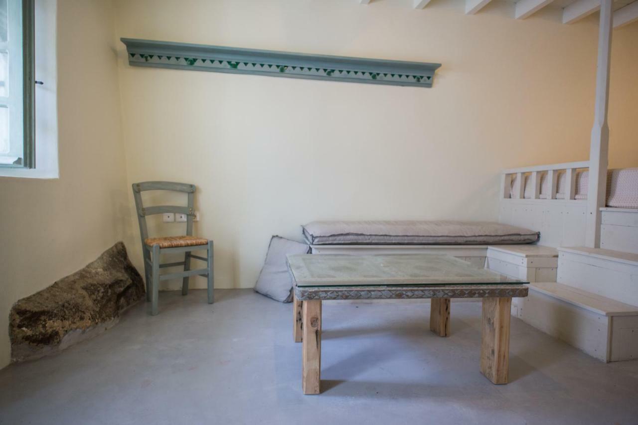 Pyrgos Stone House Βίλα Εμπορειός Εξωτερικό φωτογραφία