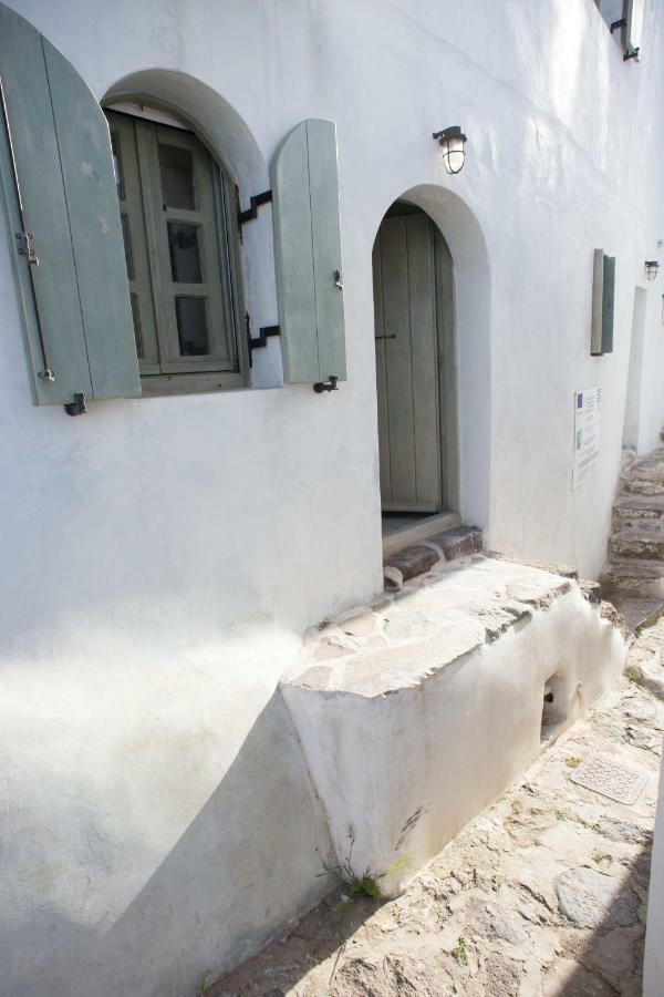 Pyrgos Stone House Βίλα Εμπορειός Εξωτερικό φωτογραφία