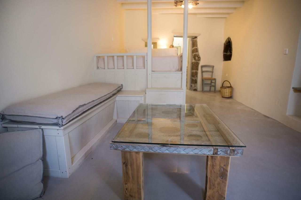 Pyrgos Stone House Βίλα Εμπορειός Εξωτερικό φωτογραφία
