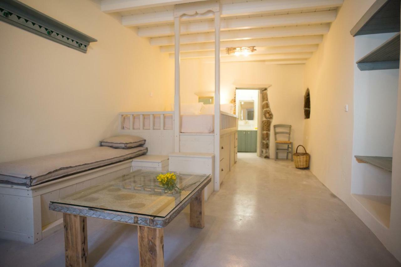 Pyrgos Stone House Βίλα Εμπορειός Εξωτερικό φωτογραφία